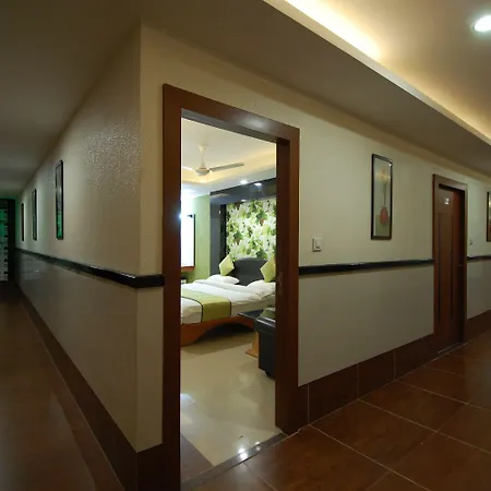 Hotel Ambassador-3