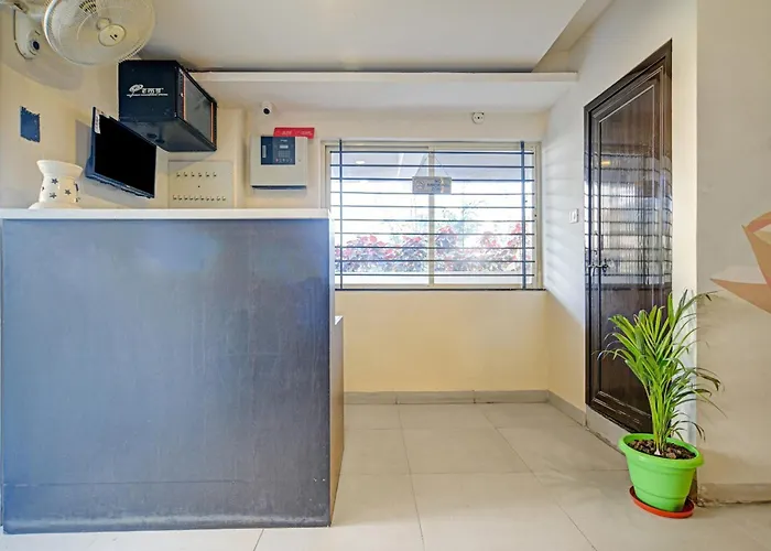 Collection O The Eternity Near Lig Sqaure Hotel Indore